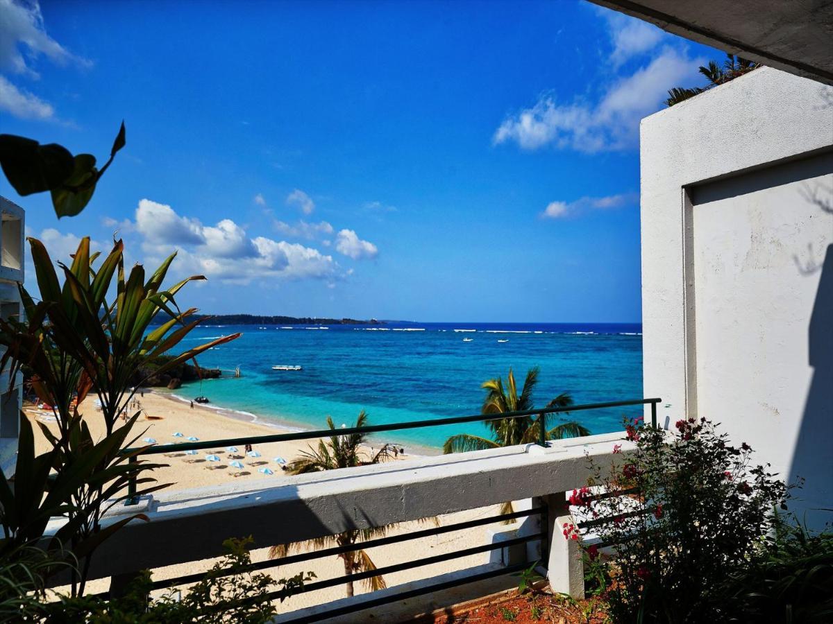 Palace In Moon Beach Onna Exterior foto