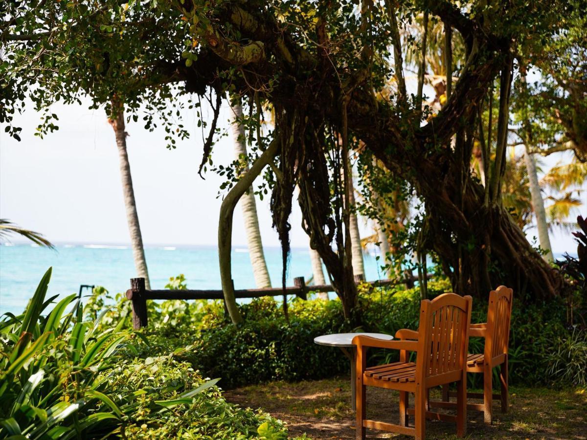 Palace In Moon Beach Onna Exterior foto